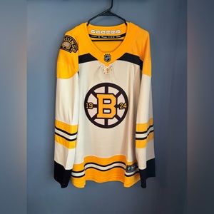 Boston Bruins 23-24 Alternate Jersey Size XXL